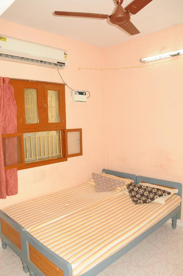 Arunachala Ramana Home Tiruvannamalai Exterior photo